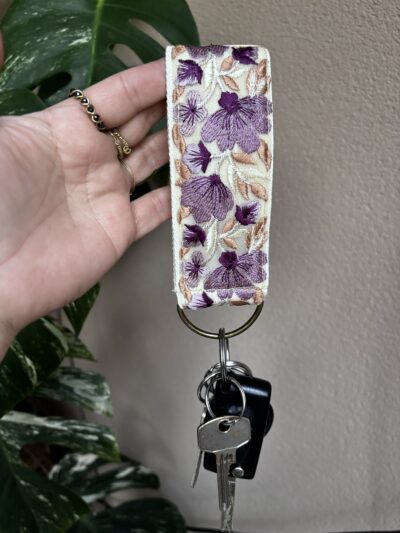 Vintage sleutelhanger Flora in Purple