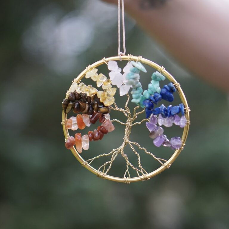 Levensboom hanger 7 chakra’s