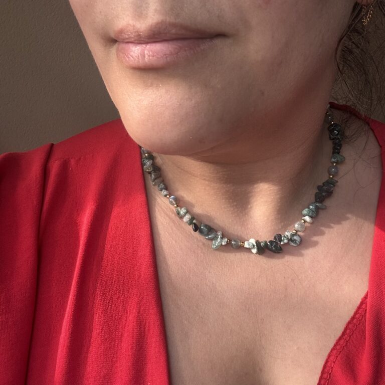 Edelsteen ketting mosagaat