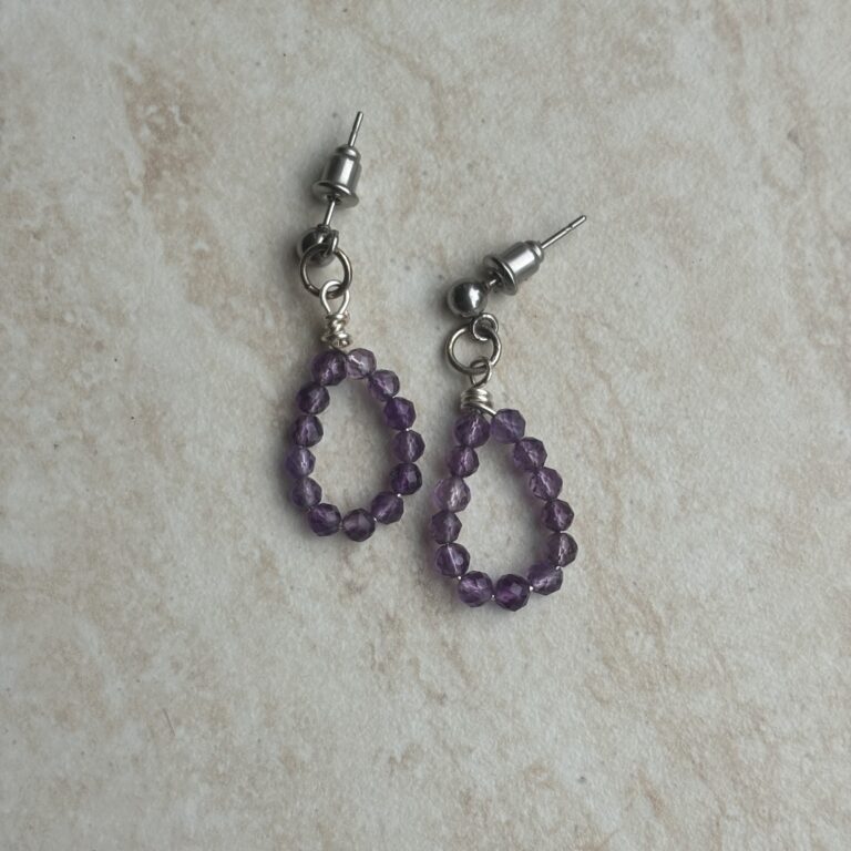 Druppel oorbel | Amethist