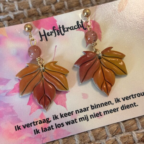 Herfstblad oorbellen zonnesteen