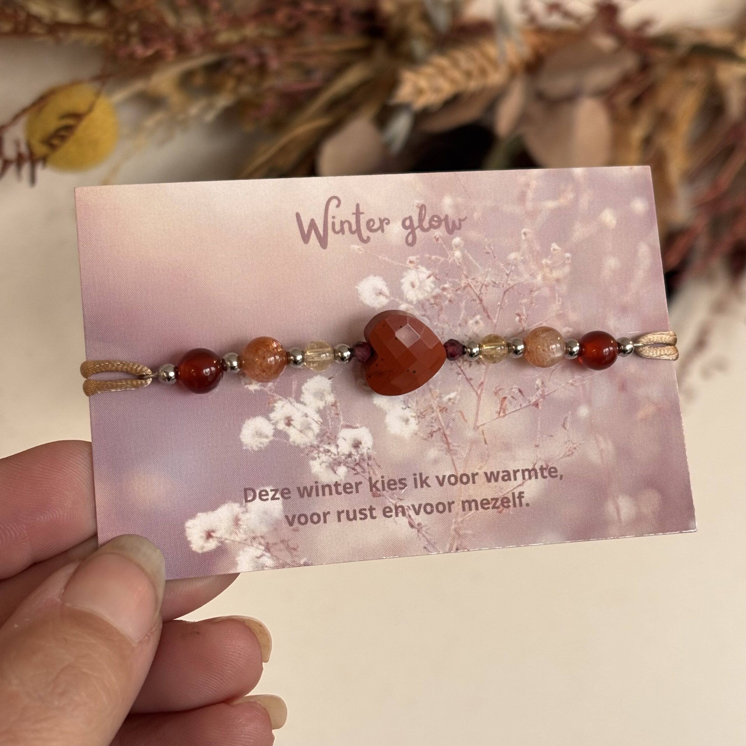 Winter glow armband