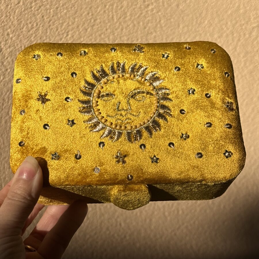 Opbergdoosje geel zon